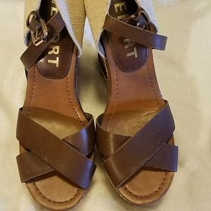 Report Leather Wedge Sandals